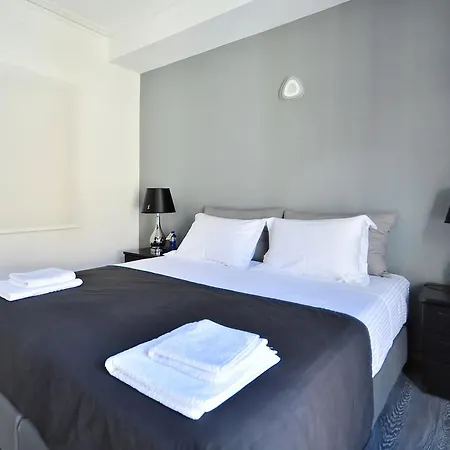 Apartment Plaka Elegant